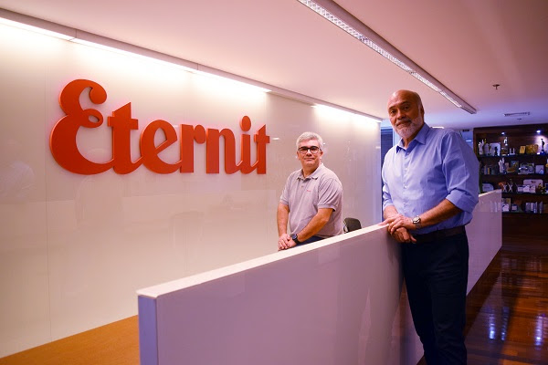 Recepção da empresa Eternit