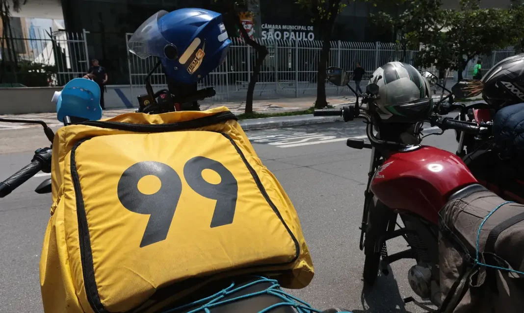 Motocicletas de entregadores