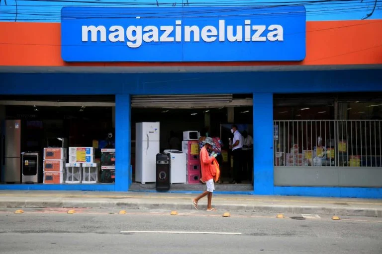 Fachada Magazine Luiza
