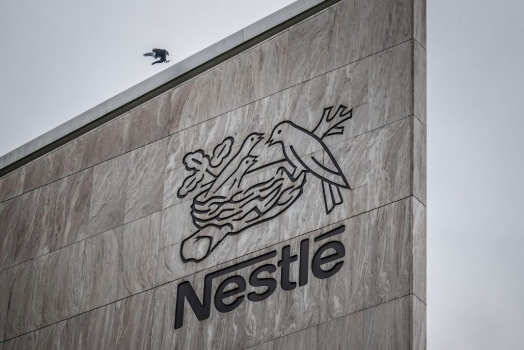 Fachada Nestle