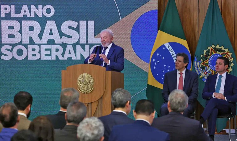 Lula da Silva, Fernando Hadda e Hugo Motta