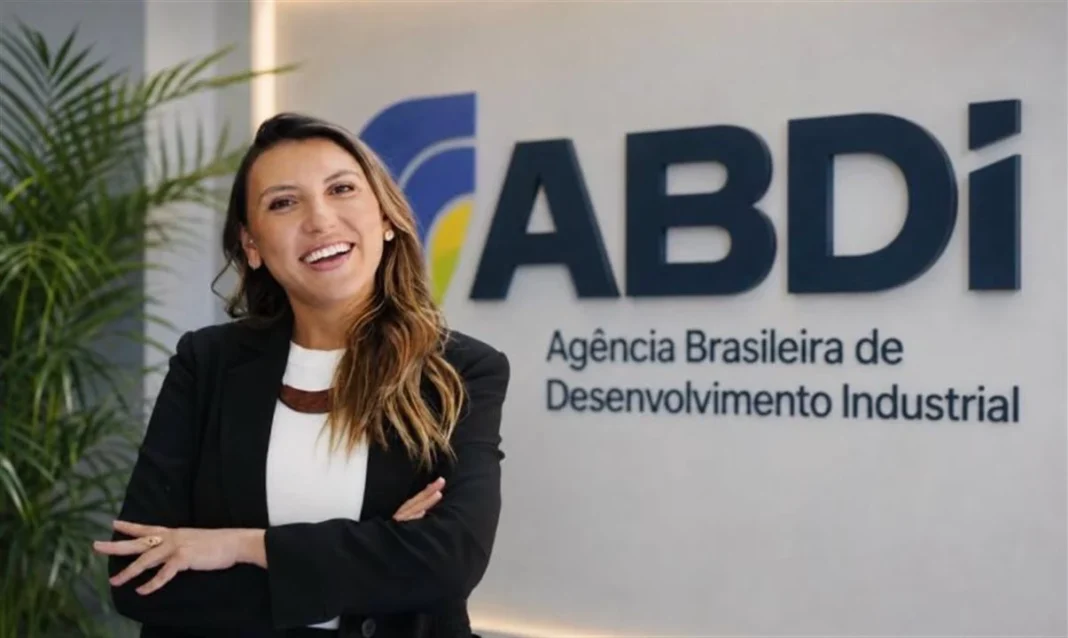 Ana Carla Lopes