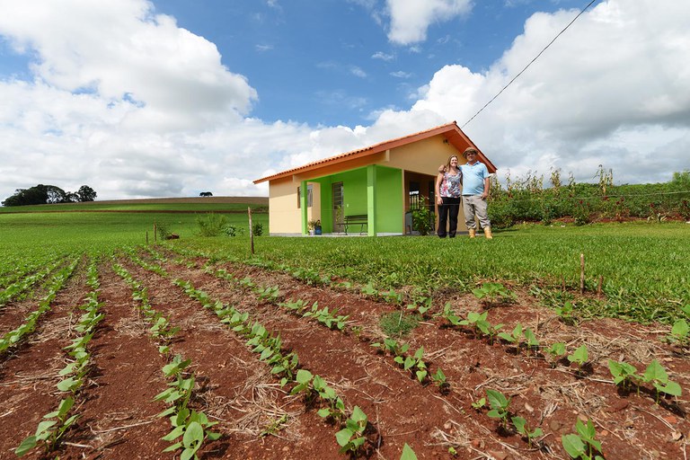 Proprietários rurais em sua terra